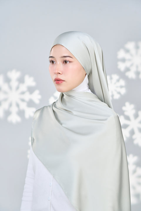 Inaya Satin Hijab - Whisper Grey