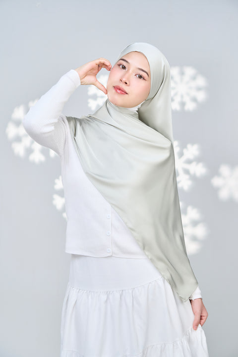 Inaya Satin Hijab - Whisper Grey