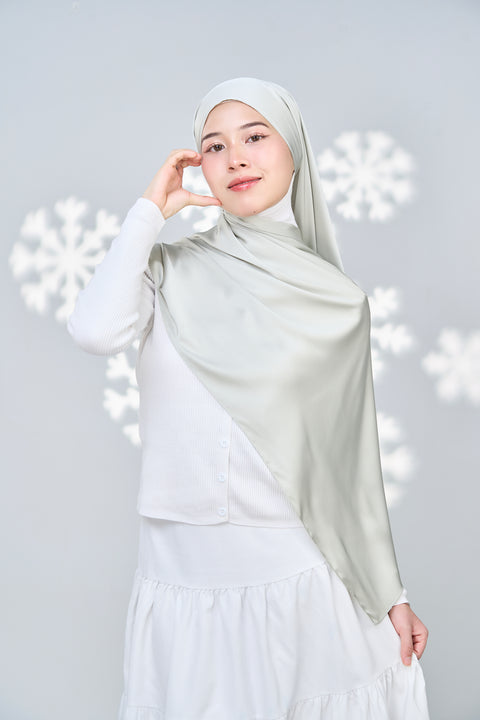 Inaya Satin Hijab - Whisper Grey