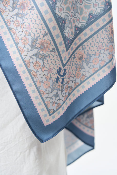 Majida Satin Hijab - Mysterious Mauve