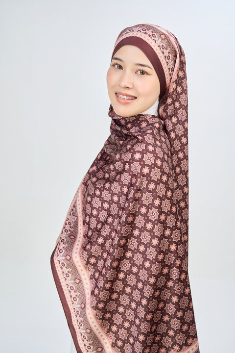 Majida Satin Hijab - Worcestershire