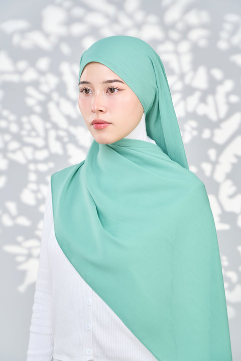 Aaliya Crinckle Hijab - Bristol Green