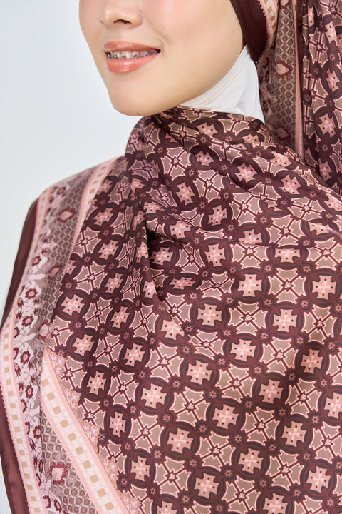 Majida Satin Hijab - Worcestershire