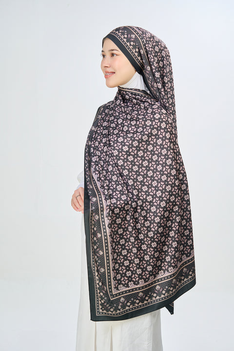 Majida Satin Hijab - Ruined Smores