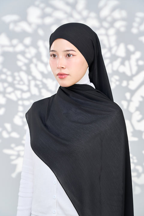 Aaliya Crinkle Hijab - Jet Black