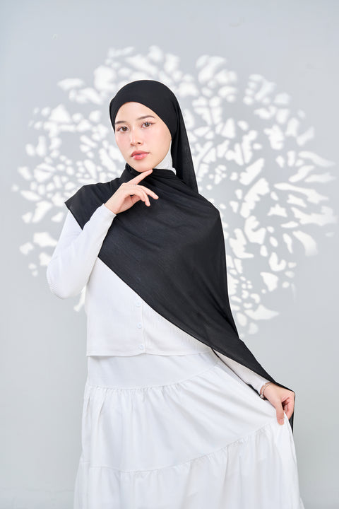 Aaliya Crinkle Hijab - Jet Black