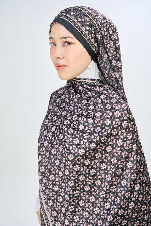 Majida Satin Hijab - Ruined Smores