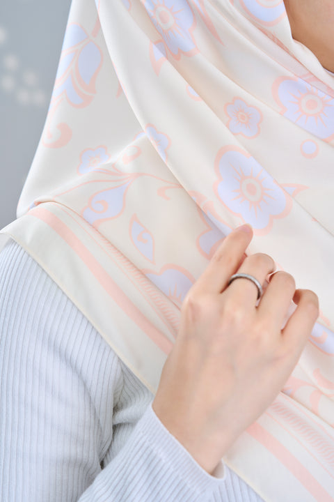 Enchanteur Satin Hijab - Dream