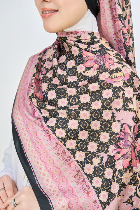 Yusraa Satin Hijab - Dark Veil