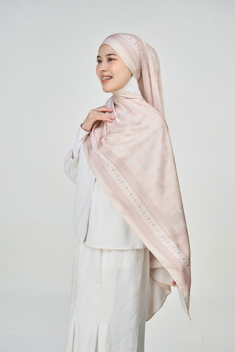 Yusraa Satin Hijab - Pale Blush