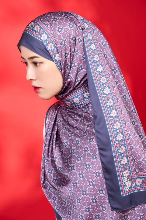 Alhambra - Plum Mosaic