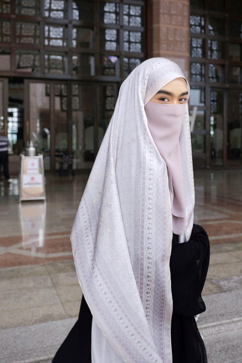 Yusraa Satin Hijab - Meditative