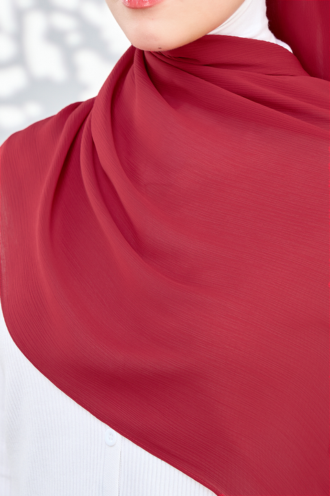 Aaliya Crinkle Hijab - Persian Plum