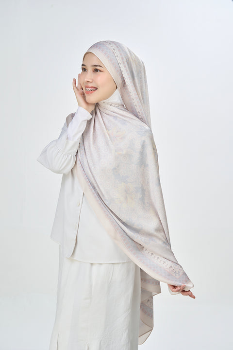 Yusraa Satin Hijab - Bella Mia