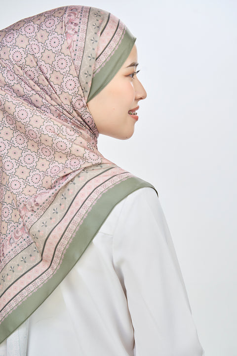 PREMIUM Hajira Scarf: YUSRAA in Toasted Walnut