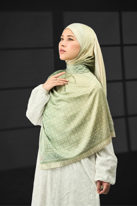 Nura - Meadow