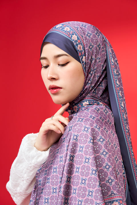 Alhambra - Plum Mosaic