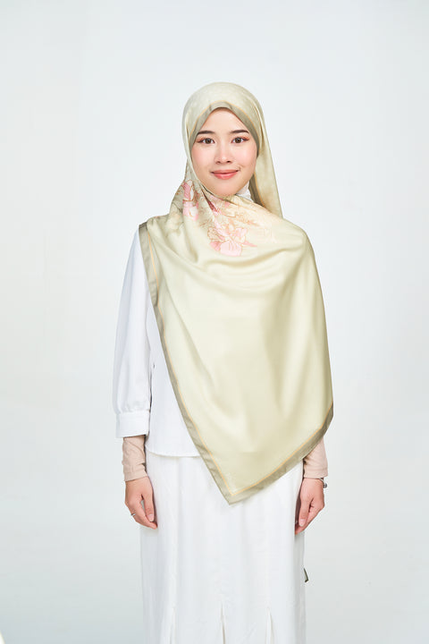 Yumna Satin Hijab - Beach Dune