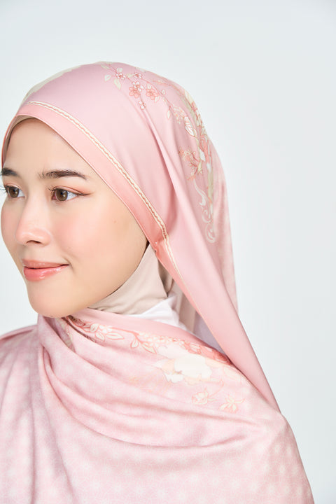 Yumna Satin Hijab - Raffia Cream