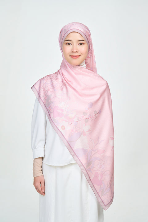 Nuhaa Satin Hijab - Pink Dust