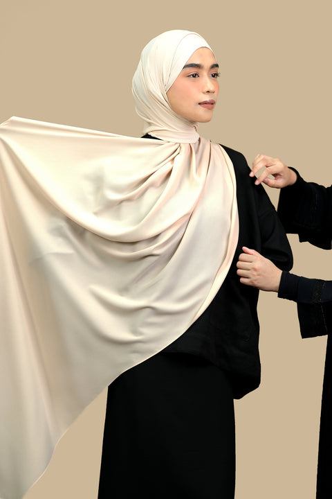 Rectangular Scarf: Ordinary in Cream