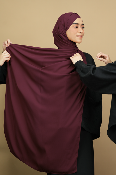 Rectangular Scarf: Ordinary in Plum